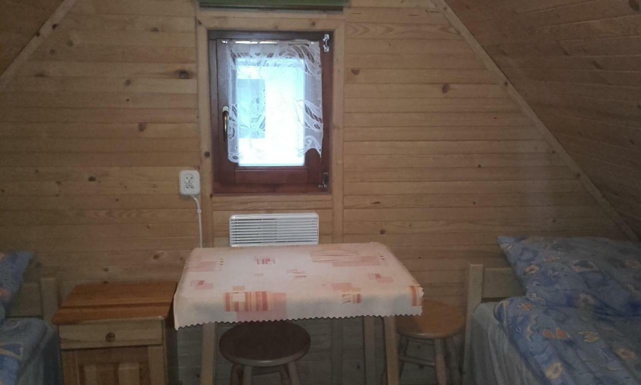 Mizerna Pokoje Goscinne U Danuty מראה חיצוני תמונה